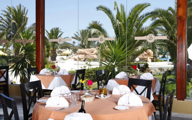 Отель Djerba Holiday Beach