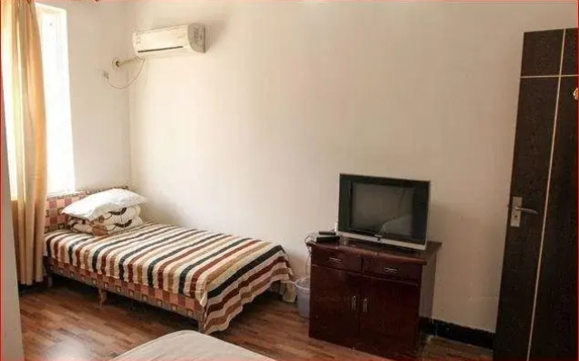 Jingzhou Sanxing Inn