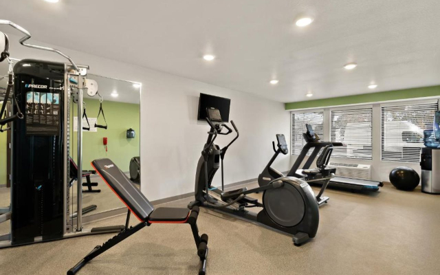WoodSpring Suites Fort Collins