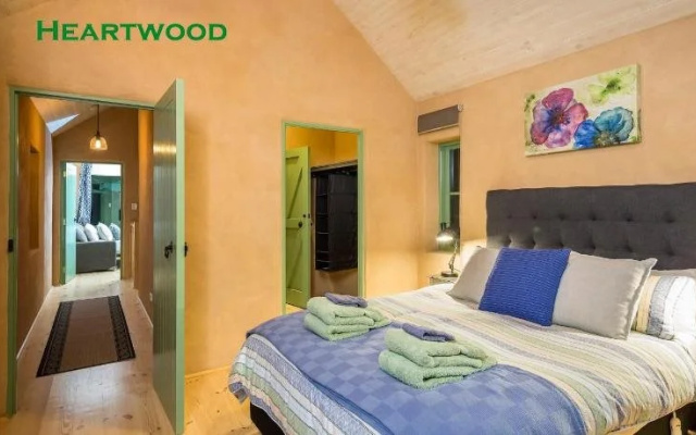Heartwood Cottage