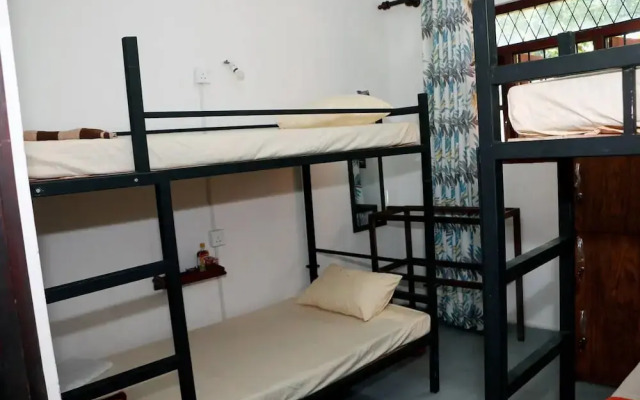 Dihein surf Hostel