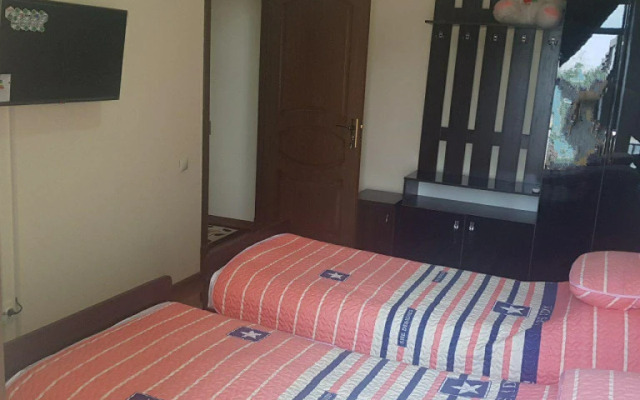Ali Hotel