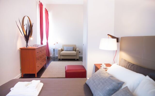 Апартаменты Rent In Rome - Flo's Apartment комната для гостей