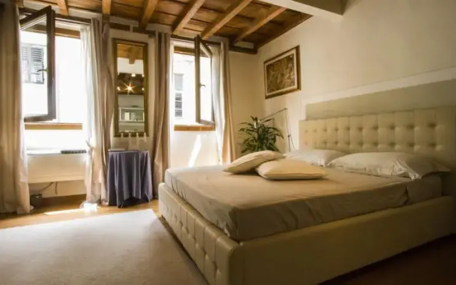 Suite Ghibellina