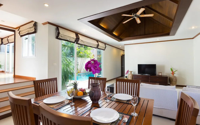 Thai Balinese 3BR Pool Villa Alex Rawai