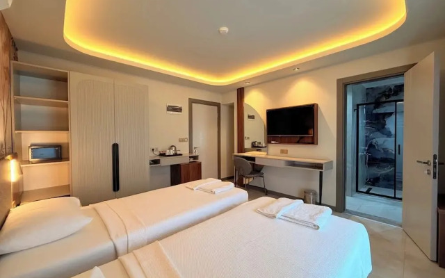Ida Hotel