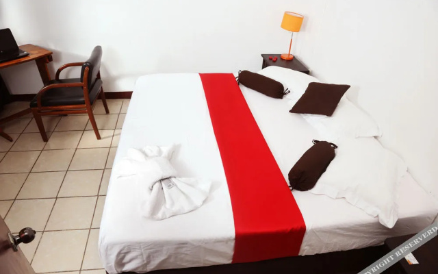 Hostal Sleep Easy Inn