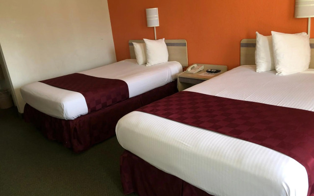 Delta Inn