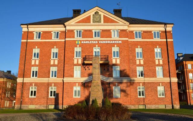 Отель STF Hostel Karlstad Швеция, Карлстад - отзывы, цены и фото номеров - забронировать отель STF Hostel Karlstad онлайн вид на фасад