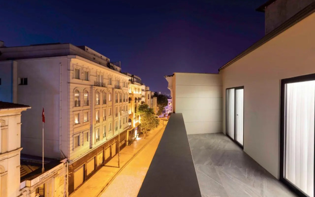 Great Fortune Concept Hotel