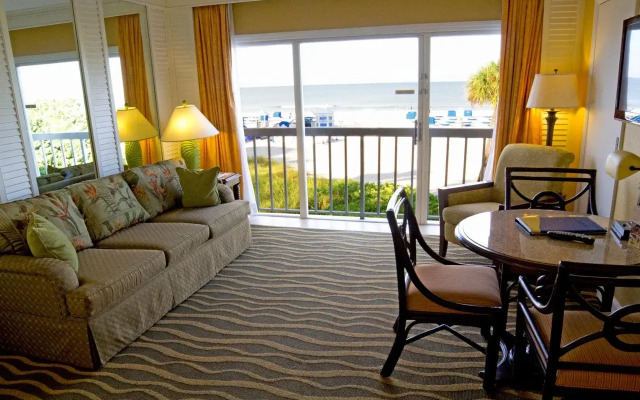 Island Grand at TradeWinds