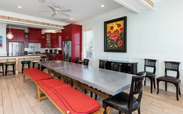 Sapphire by Meyer Vacation Rentals