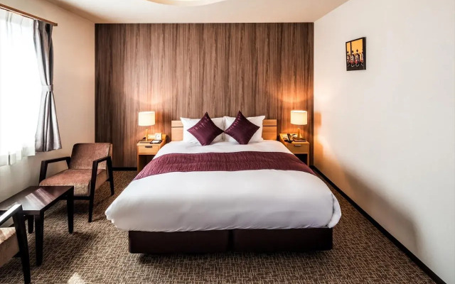 Kyoto Karasuma Oike Hotel grandereverie