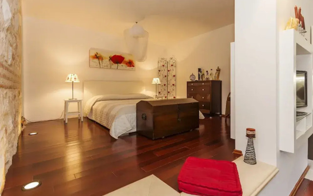 Villa Lola