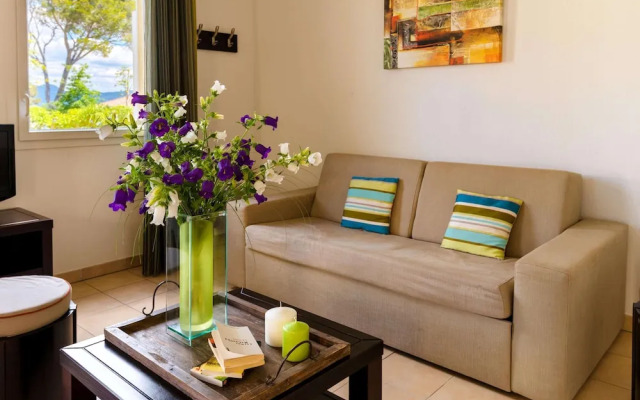 Var Coast Duplex Apartment for 8