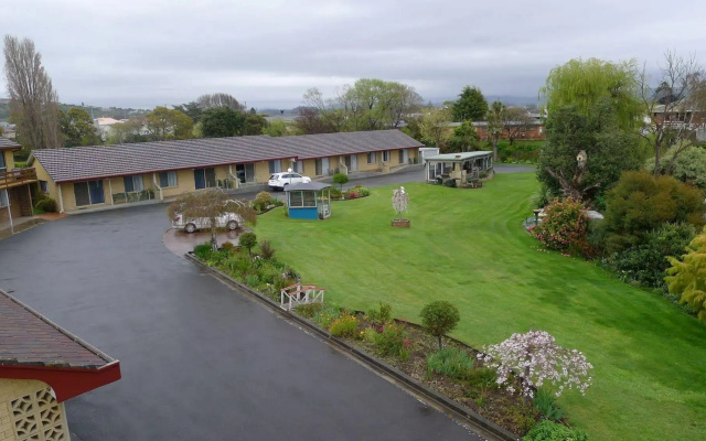 Willaway Motel Apartments