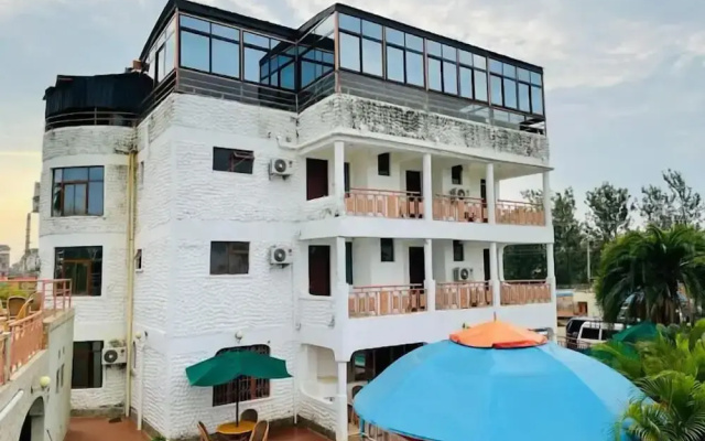 Dunga Lakeside Resort