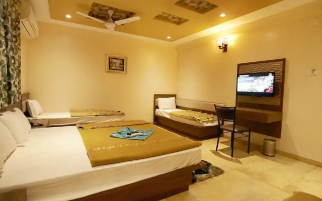 Hotel Sai Suraj Park