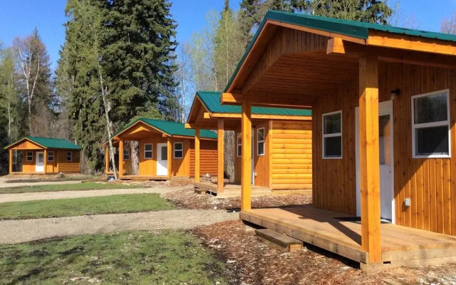 Tete Jaune Lodge