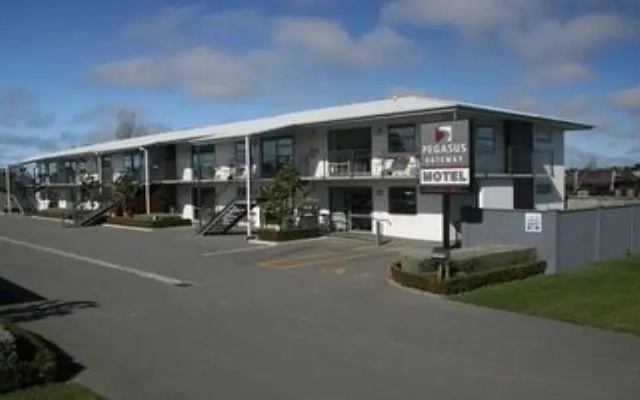 Pegasus Gateway Motels