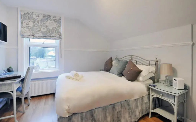 Apple Tree Boutique Bed & Breakfast