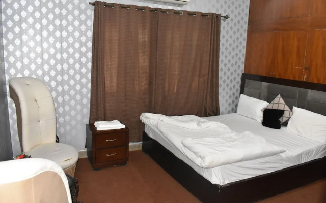 17 Guest House