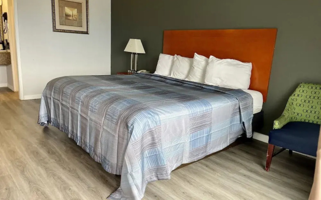 Quality Inn & Suites Conference Center