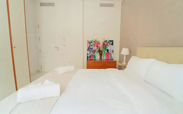 Infinity View Spacious 3 bd With Lake View