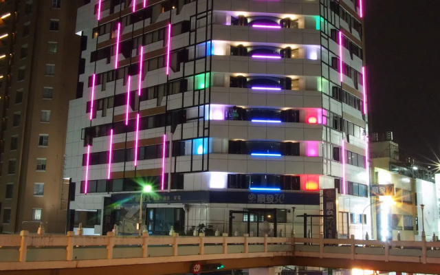 Calligraphy Greenway Hotel