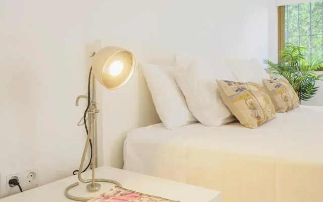 Cubo's Beach House Comfy Sun