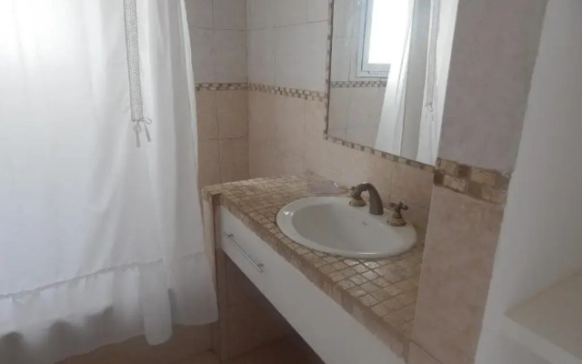 Casa a 2 cuadras del mar