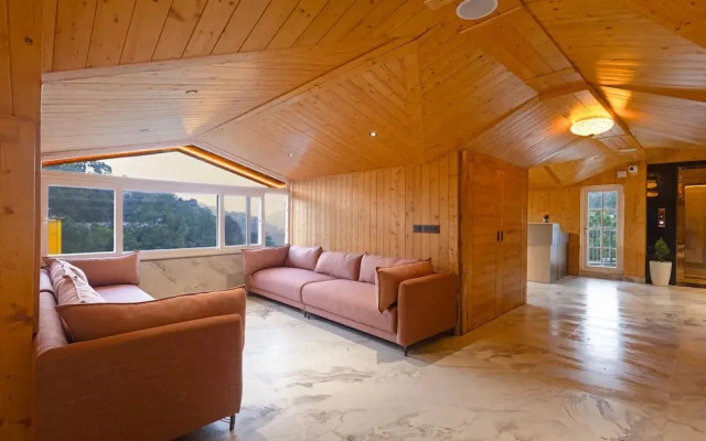 Sterling Ameris Kasauli