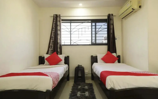 Uk Service Apartment by OYO Rooms
