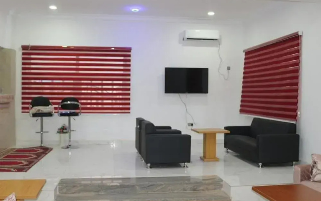 Roses Regency Hotel & Suites