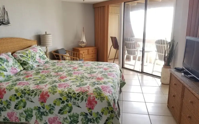 Hibiscus B203 2 Bedroom Condo