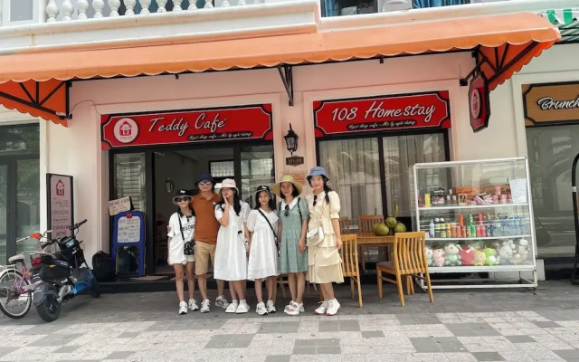 Teddy 96 Homestay & Cafe - Grand World Phu Quoc