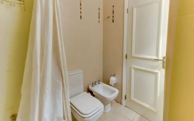 Comodo apartamento c/ piscina interior y exterior