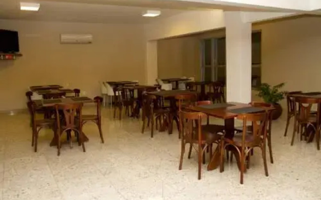 Santorini Hotel