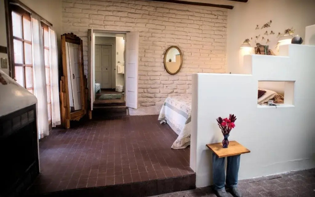 Hacienda Vargas Bed and Breakfast