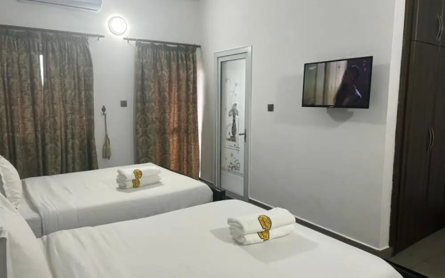 MJ Grand Hotel
