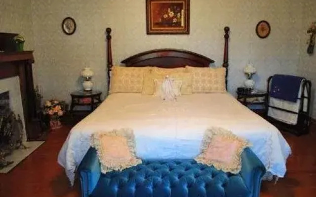 Angel Rose Bed and Breakfast