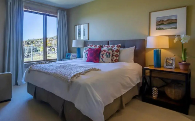 Edgemont 2401 - Luxury Ski-in Ski-out Condo