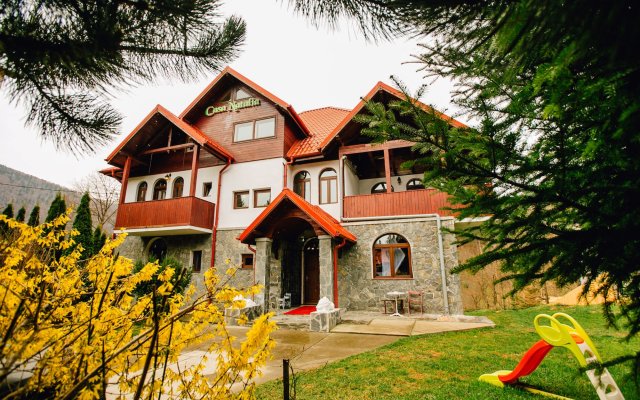 Casa Natalia in Sinaia, Romania from 93$, photos, reviews - zenhotels.com hotel front