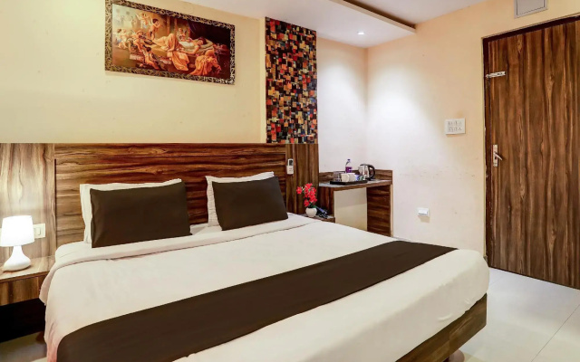 OYO 16428 Hotel Comfort Inn
