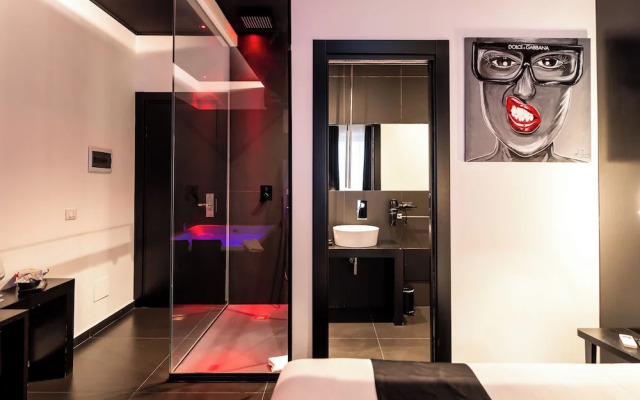 Maximum Hub Suite&Spa