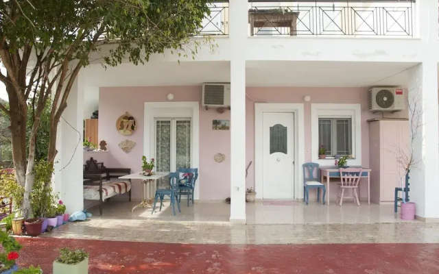 Brezza Apartment B