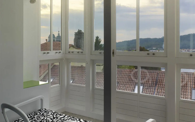 Moure Hotel
