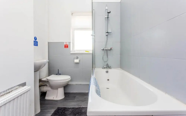 Host Stay Bambro Apartment