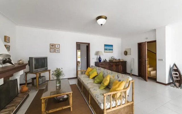 38 Rias View Apartment
