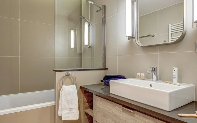 Picturesque Deauville Apartment for 6